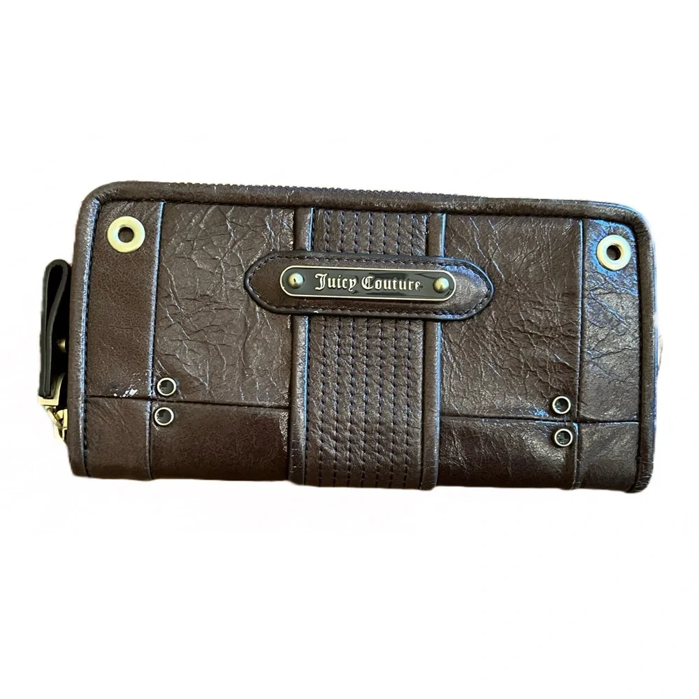 Juicy Couture Leather Full Zip Wallet